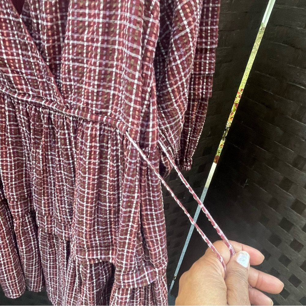Madewell Merlot Seersucker Checkered Long Sleeve, V neck Dress - Size XS - Picture 6 of 16